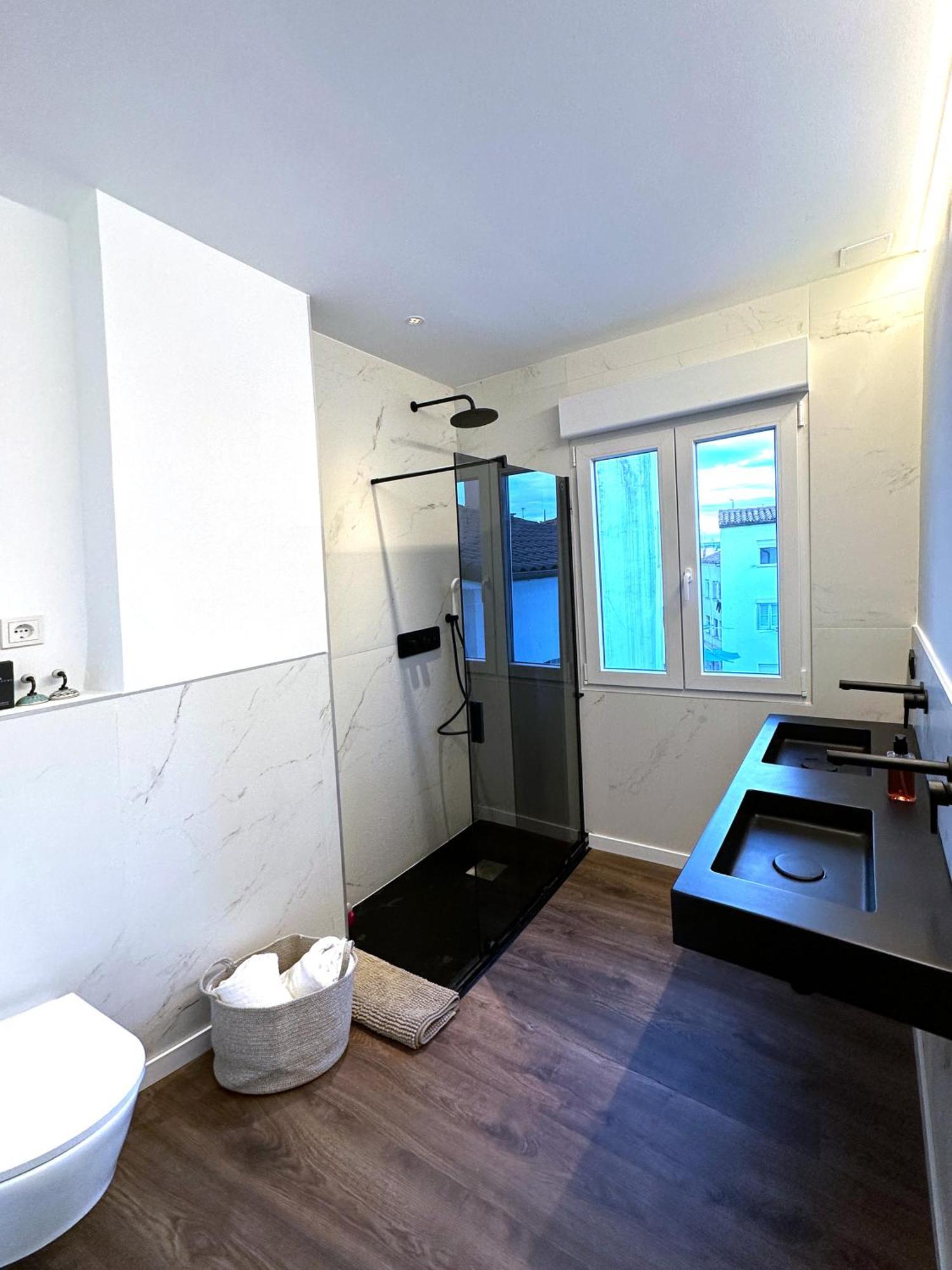 Apartamento Pintoreria Casco Medieval فيتوريا غاستيِز المظهر الخارجي الصورة